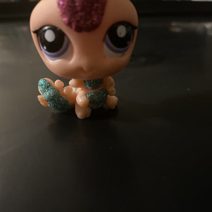 LPS Littlest Pet Shop Authentic #2145 Glitter Sparkly Bug Rare Purple Eyes 