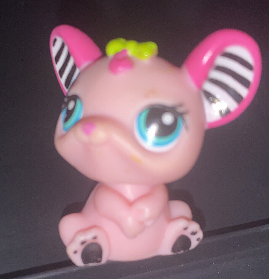 Littlest Pet Shop~#2165~Speedy Tails Mouse~Pink~Striped Ears~Blue Dot Eyes