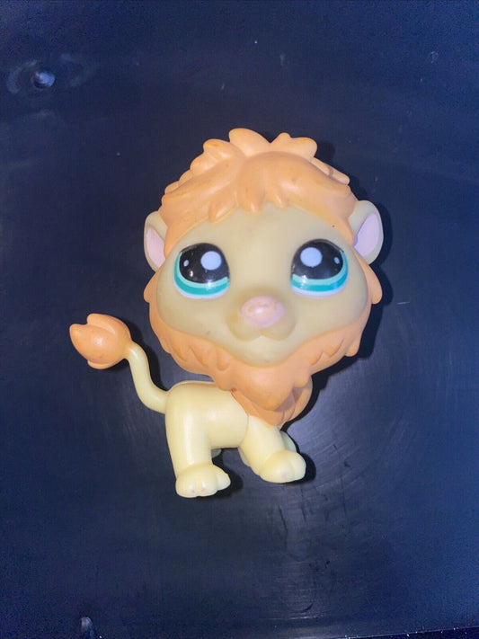 LPS #1004 Lion Littlest Pet Shop Yellow Orange Pale Green Eyed Lion Big Cat