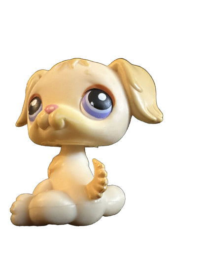 Littlest Pet Shop Golden Retriever Dog Puppy  #268 Year 2004 Purple Eyes 1st Gen